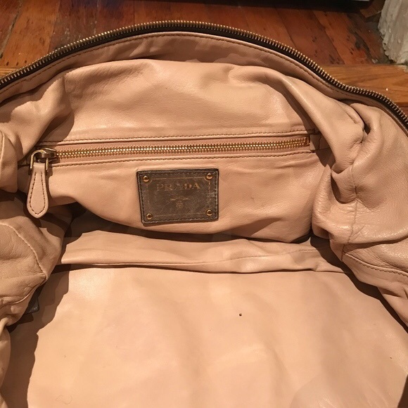 Prada Vitello Shine bag - Picture 5 of 5